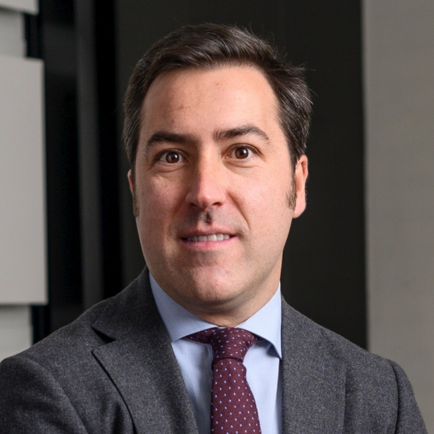 Pese a la persistente inflación y los elevados tipos, el mercado viaja al País de las Maravillas