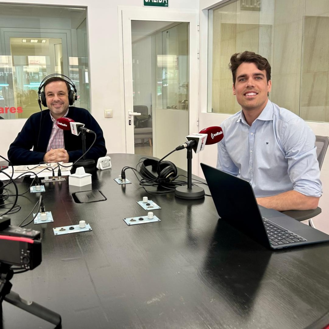 ea0f9e58eb7d4b85c941b3173dac4047 XXL esRadio Baleares