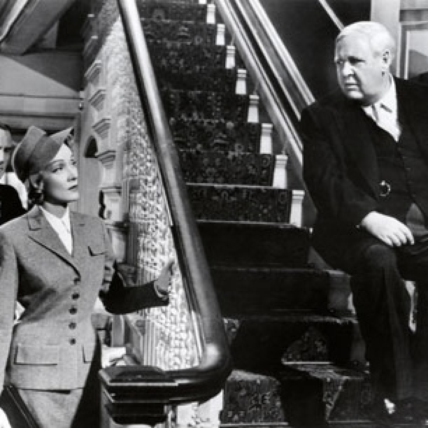 Anochece, que no es poco