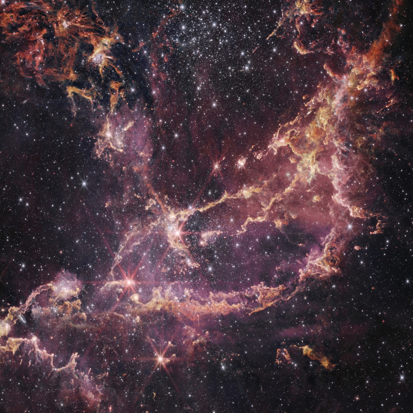 785 - Gigantescos y desafiantes arcos de galaxias