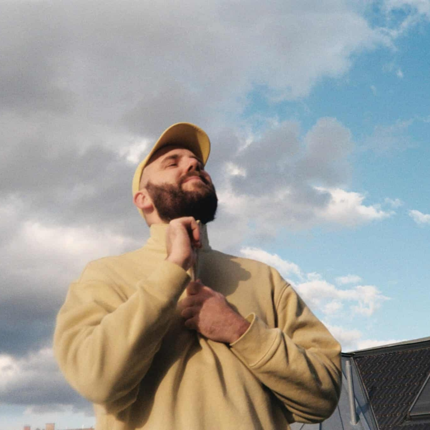 Levántese de día, poniente de noche