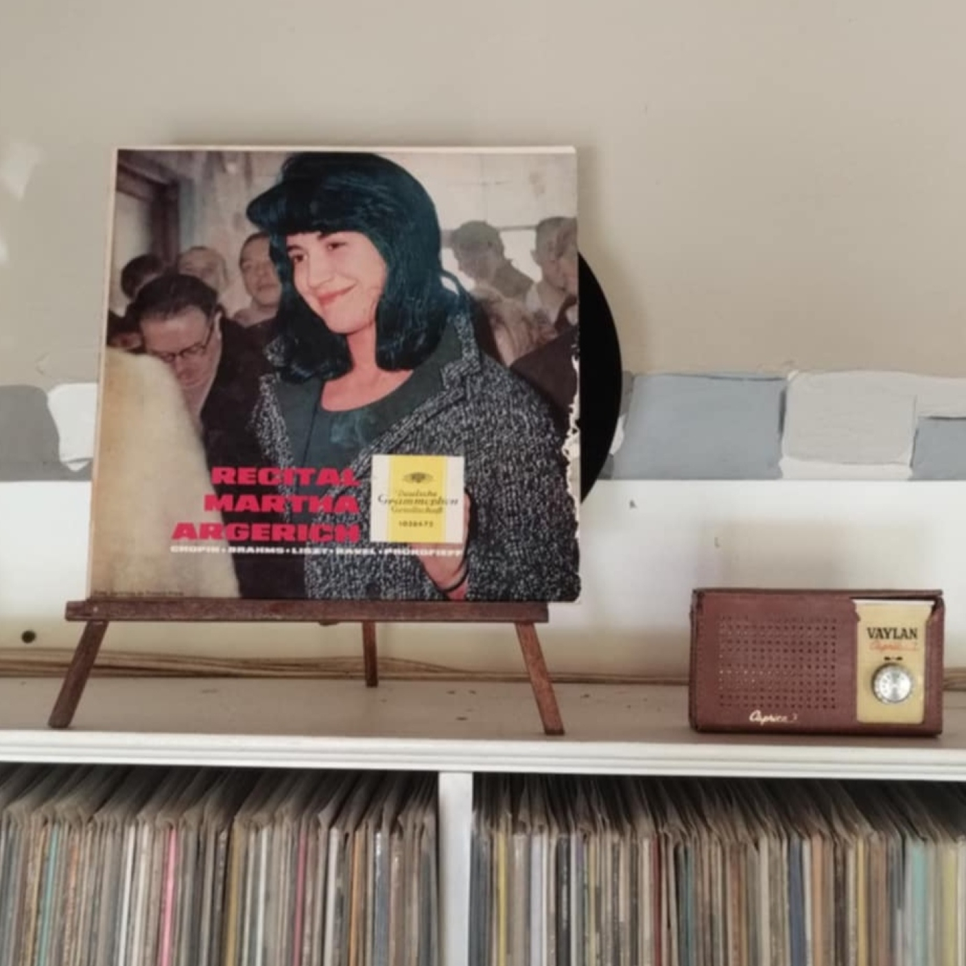 Los discos se escuchan enteros