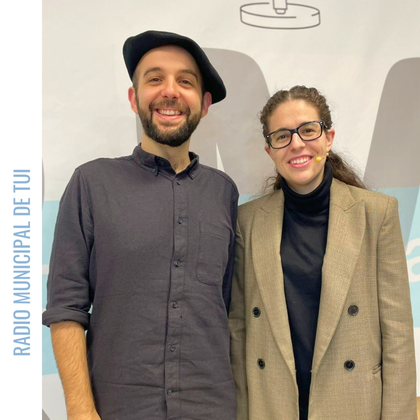 Ent. Sara Rodríguez, maga, e Gonzalo Albiñana, director | Magia en la Manga con Singularia episode artwork