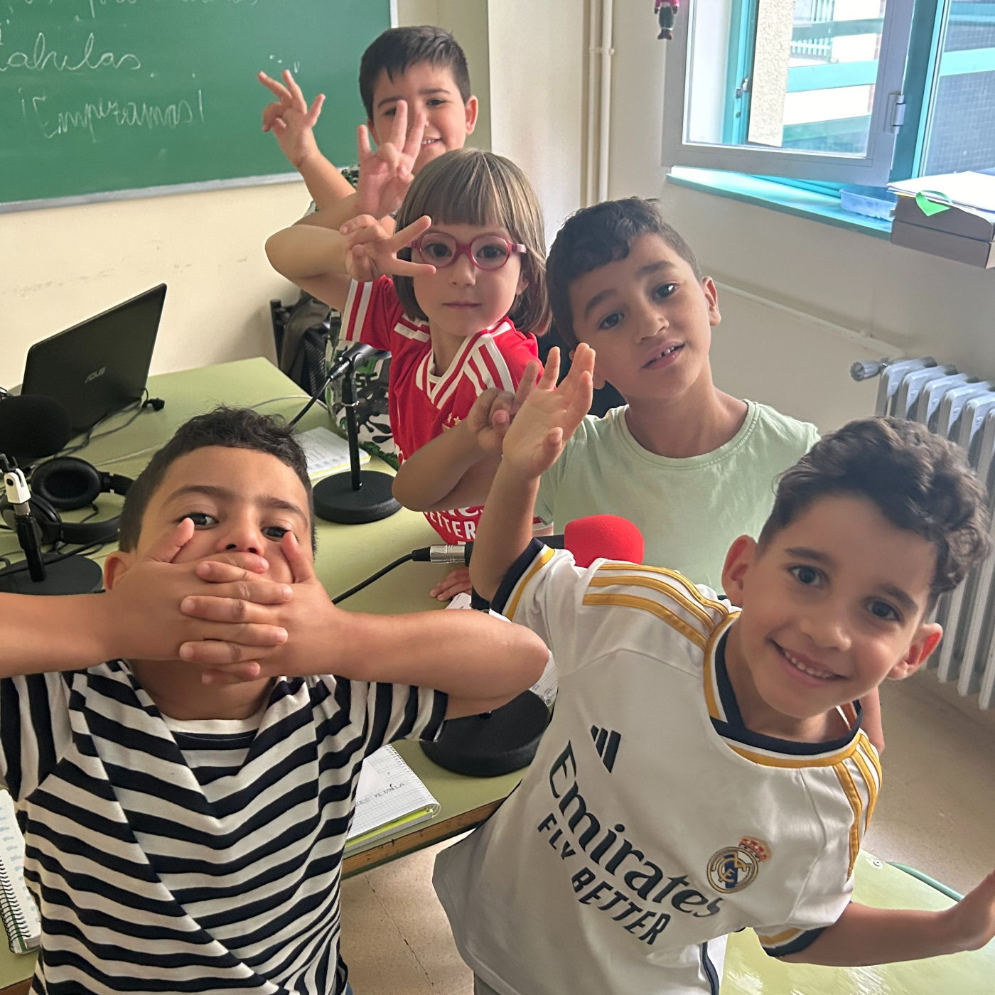 LAS DELICIAS DE LA RADIO