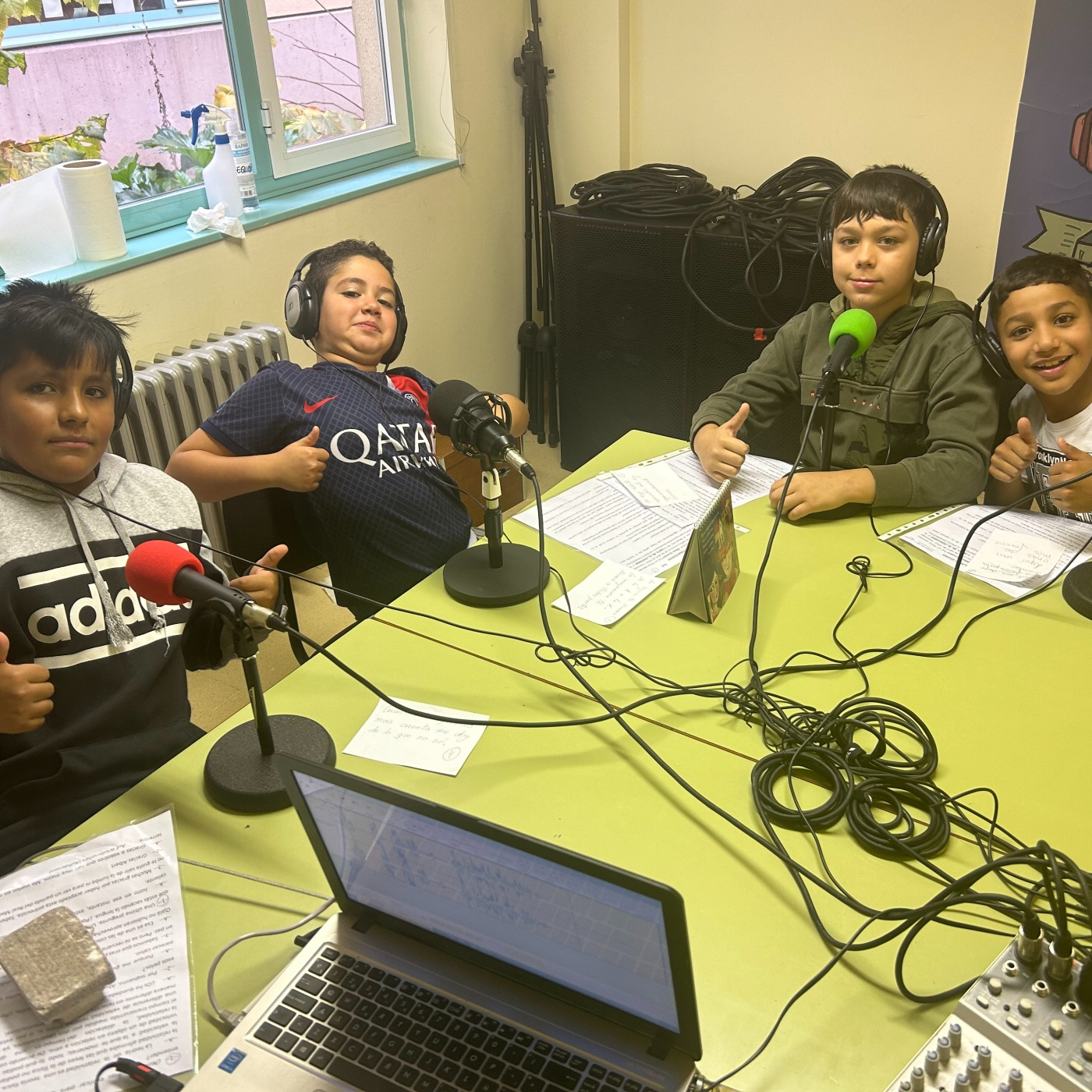 LAS DELICIAS DE LA RADIO