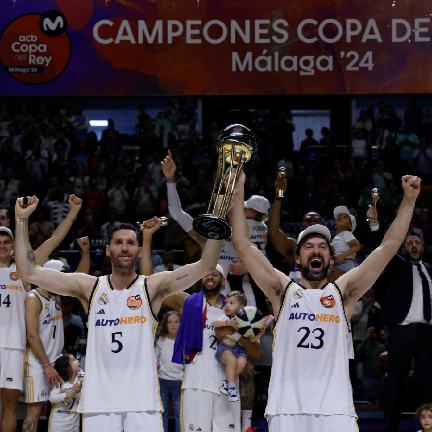 Basket Entrecomillas