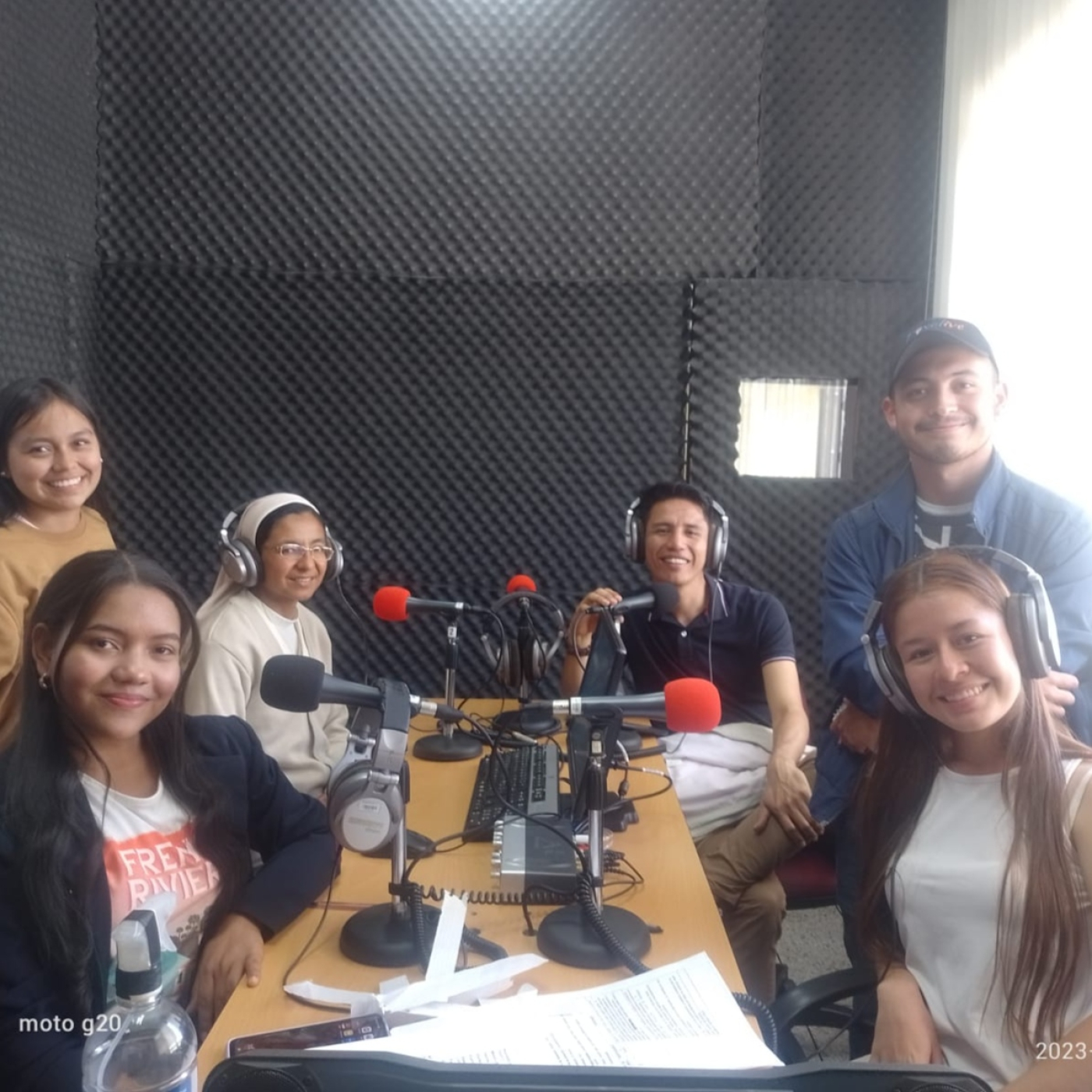Miradas y Voces