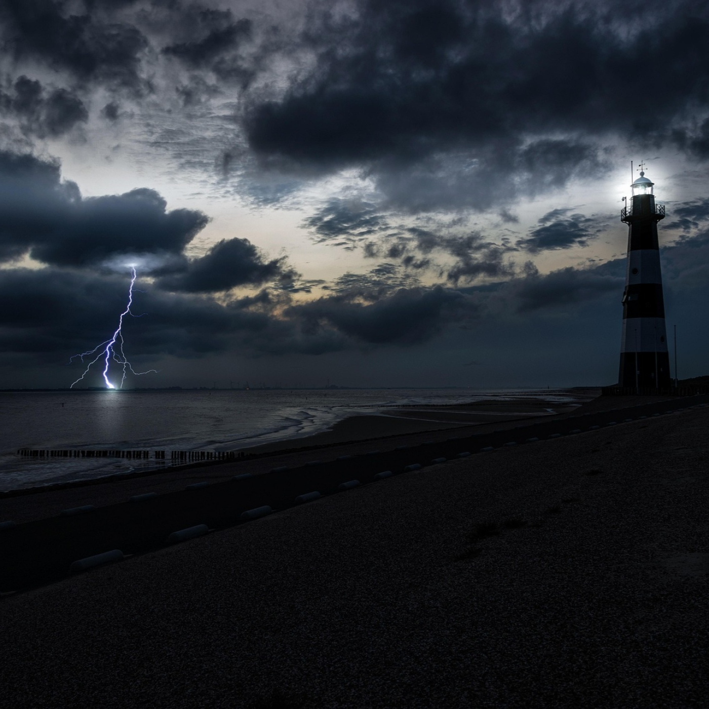 No.194 - Sonido de trueno, en baja frecuencia⚡️⛈️ ️