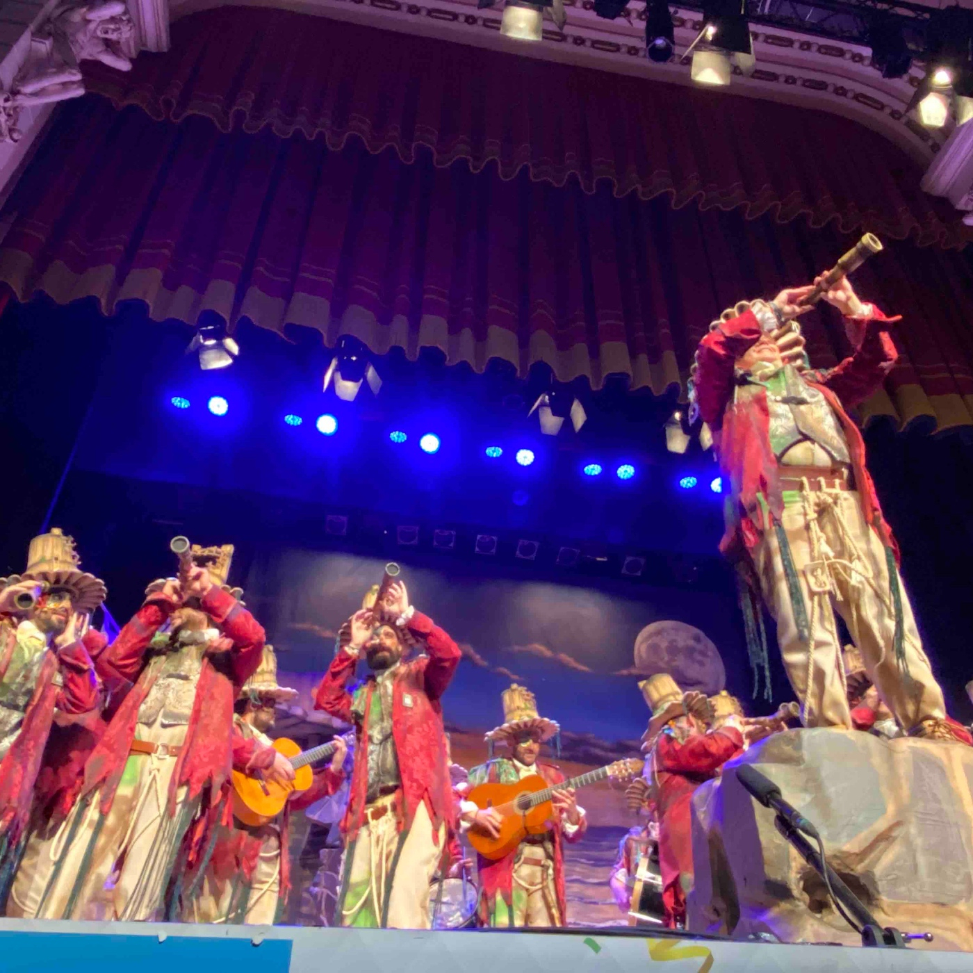 CARNAVAL A BOMBO Y PLATILLO