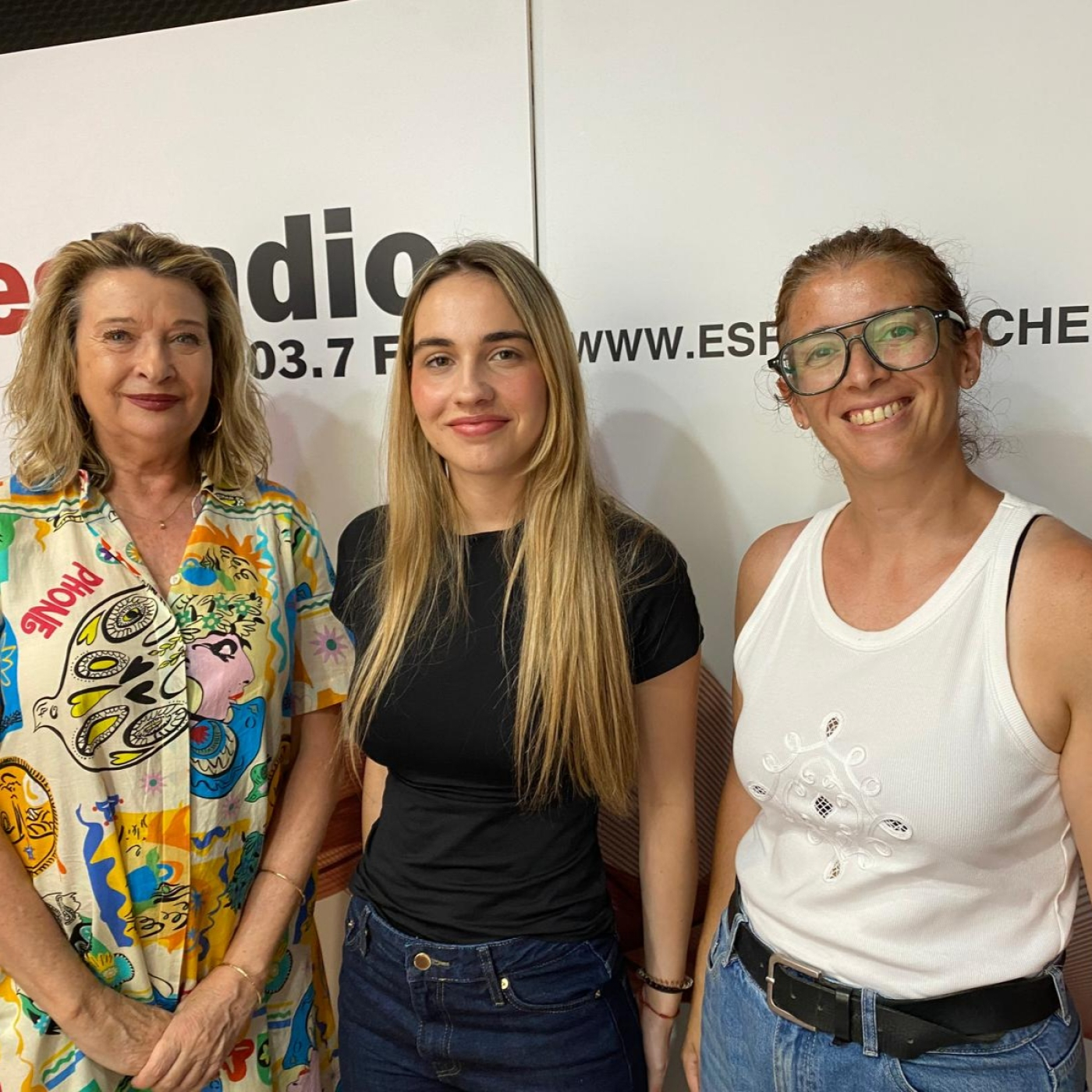 Es La Mañana De Elche y Comarca