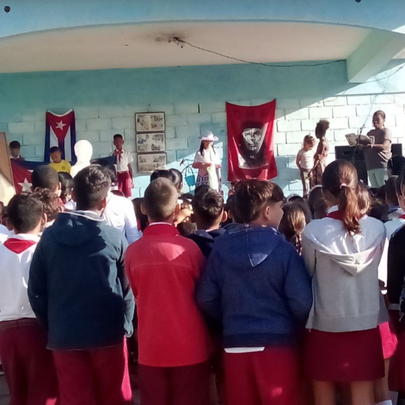 Radio Victoria de Girón - Cuba