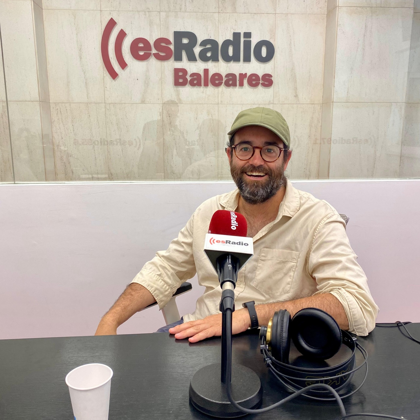 El cineasta mallorquín Llorenç Ramis prepara un documental sobre el expediente OVNI de Manises episode artwork