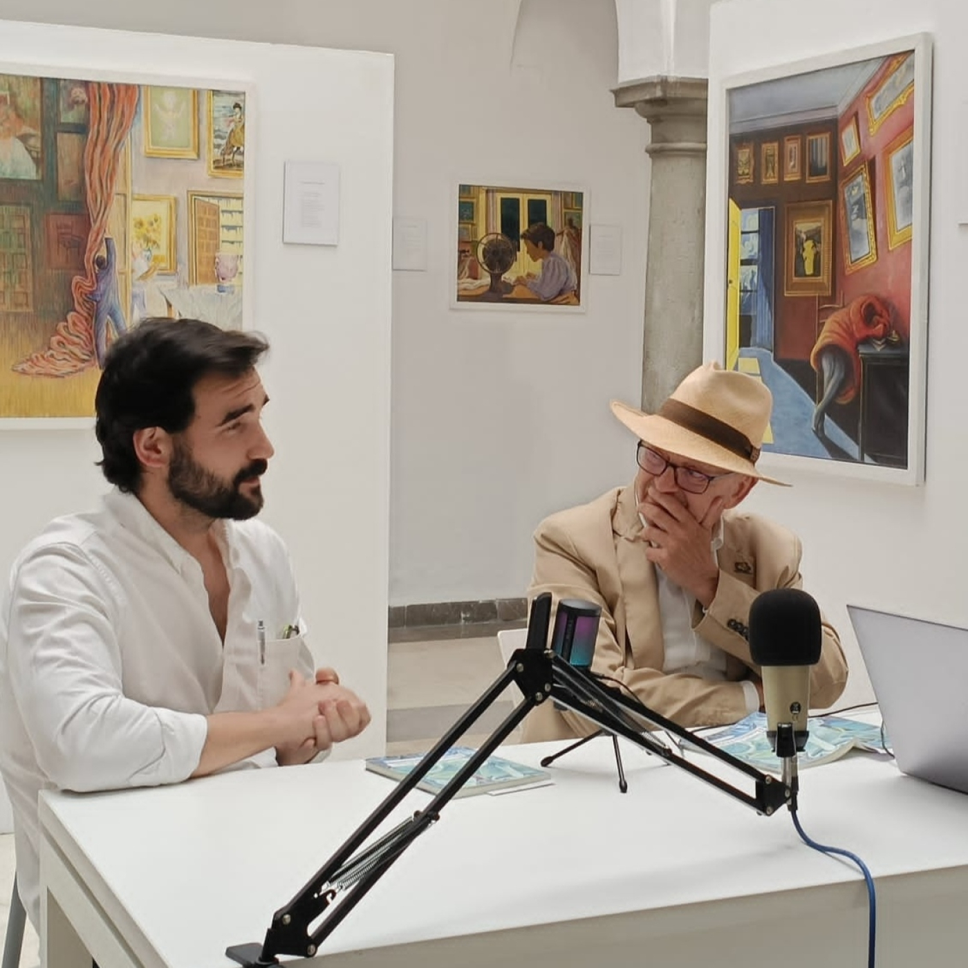 El Recreo Laura Delgado: La Fotógrafa del moño