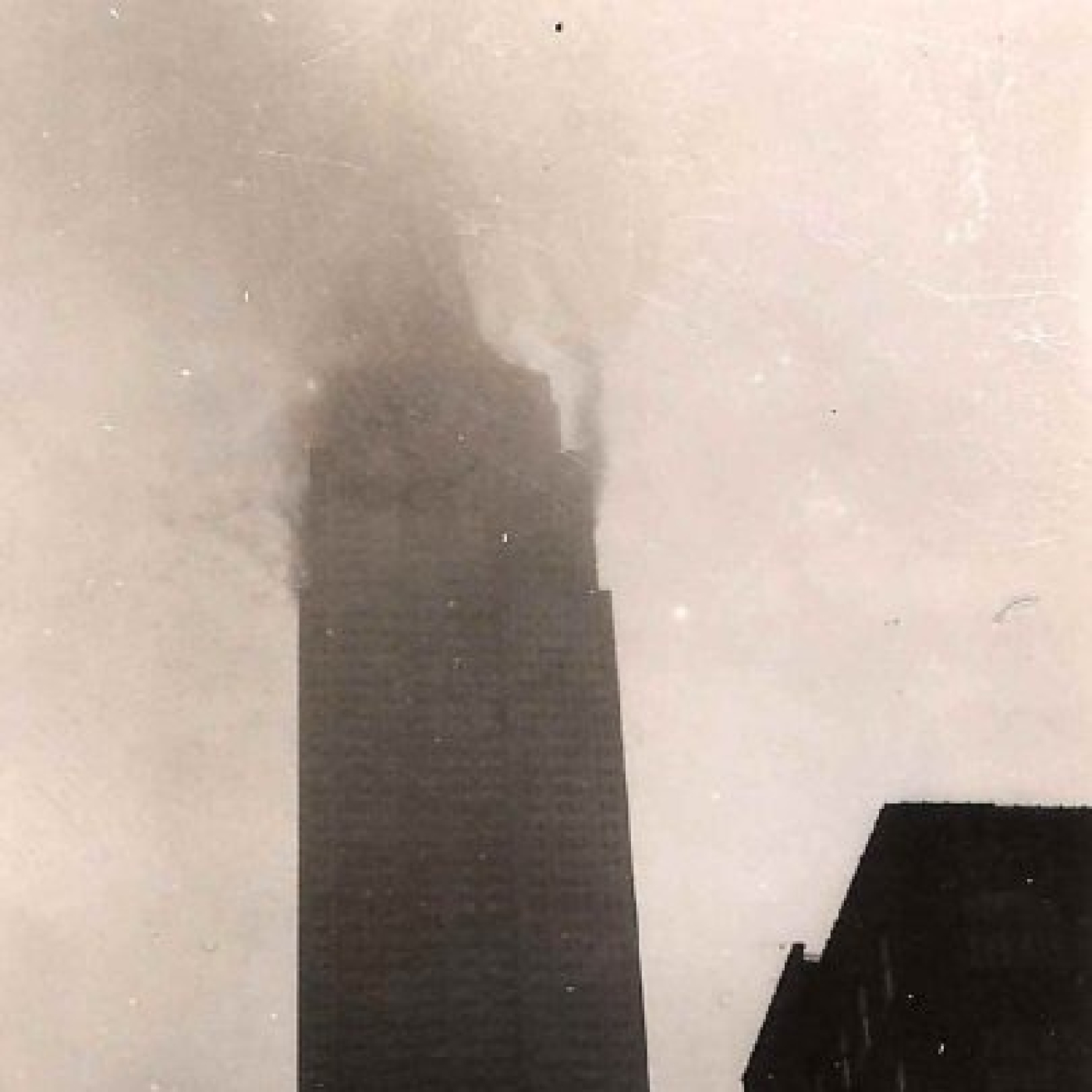 El bombardero que se estrelló en el Empire State - Episodio exclusivo para mecenas episode artwork