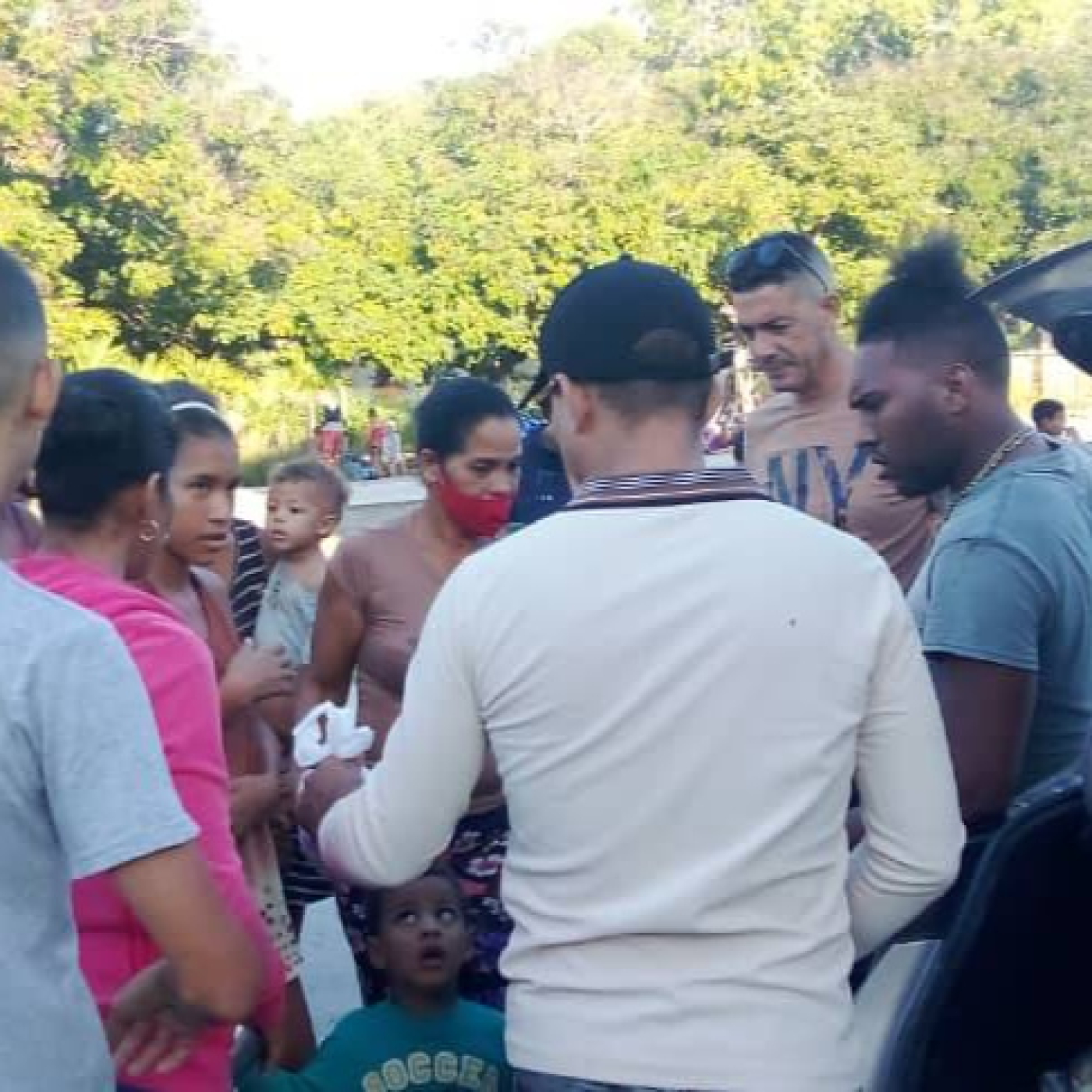Manos amigas en Pilón