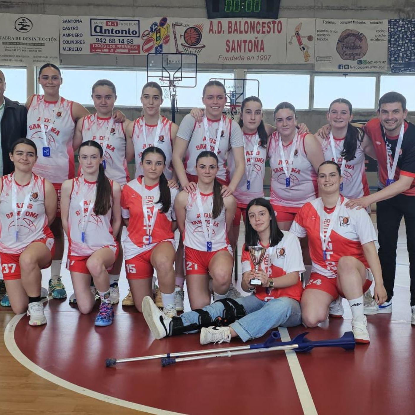El cadete femenino del Baloncesto Santoña asciende a Primera División episode artwork