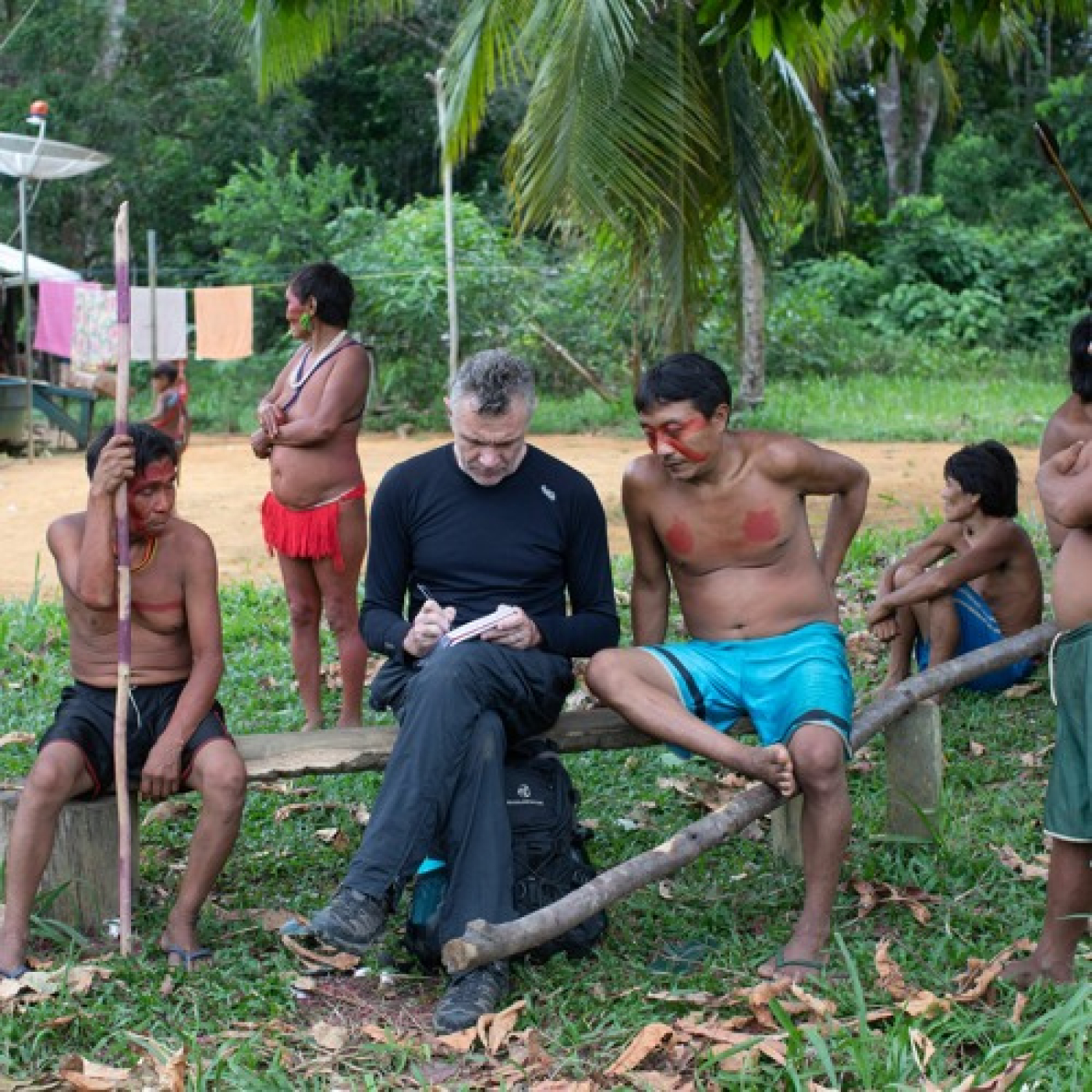 Juan Elman: Sospechas en el caso del periodista y guía indigenista desaparecidos en el Amazonas episode artwork