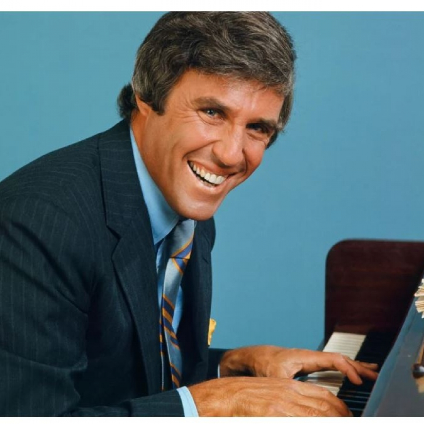 La taberna musical - 10x13 - La magia de Burt Bacharach episode artwork