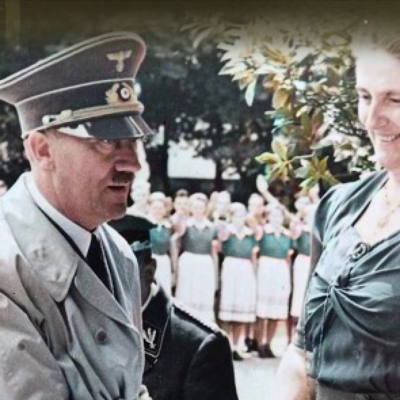 Las mujeres de la Alemania nazi al servicio de Hitler: Maduras, seductoras y fantasiosas