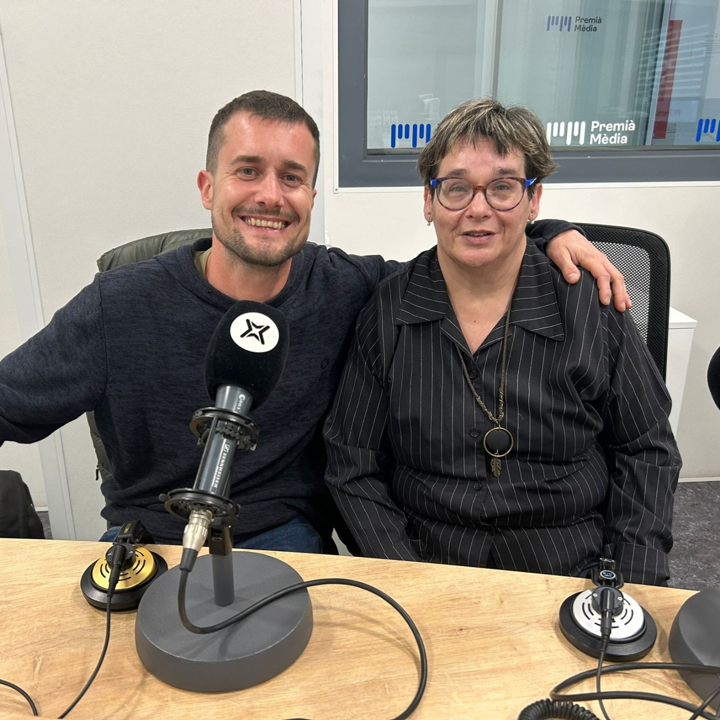 Pol Viader i Esther Faja i el projecte LLibre Actiu