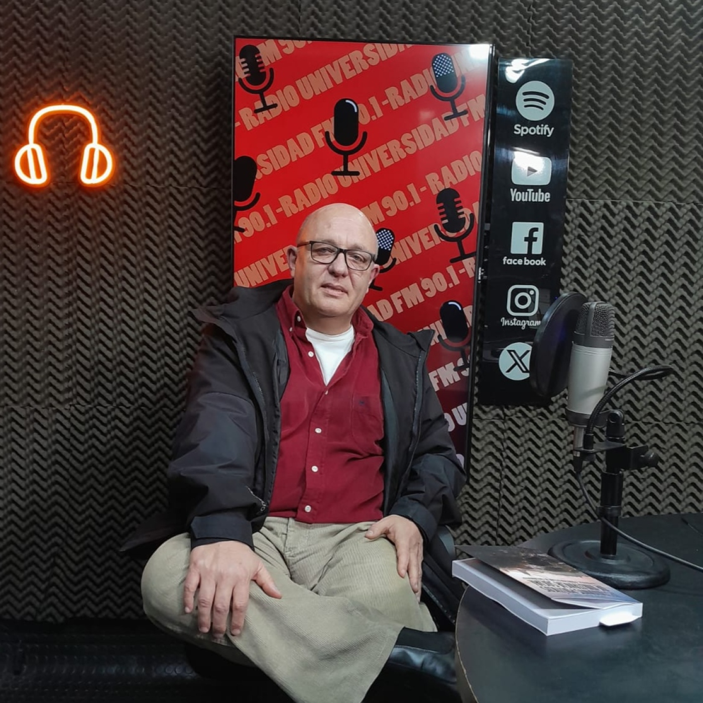 En Avenidas / Sergio Aranzábal / presentación del libro "Testimonios sobre militancia social..." episode artwork