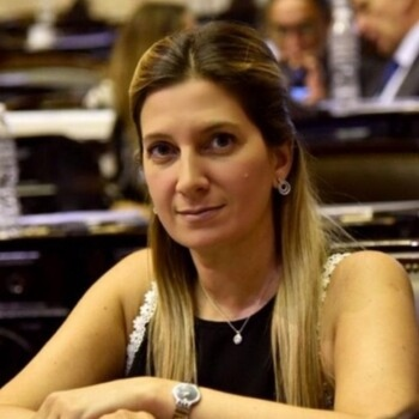 Silvia Lospennato @slospennato (Diputada Nacional y Secretaria Parlamentaria del Interbloque Juntos Por El Cambio)