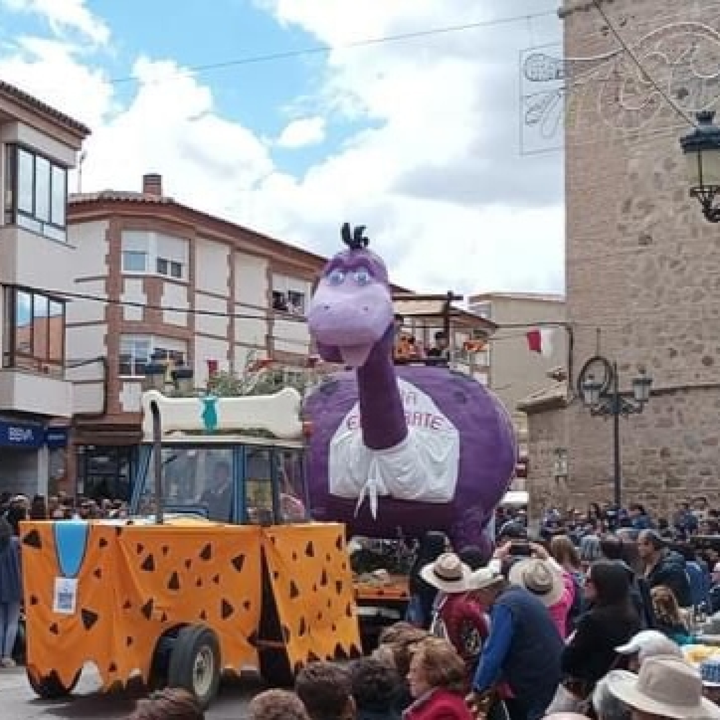 Hablamos con la Peña El Acirate, ganadores del Concurso de Carrozas episode artwork