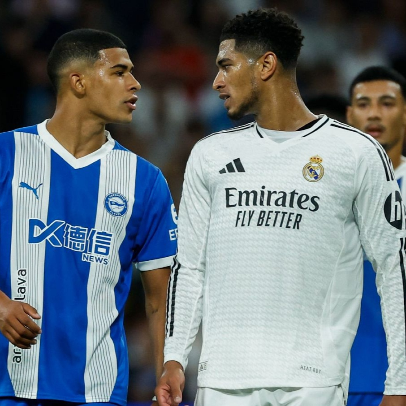 En Corto y al pie. Tu podcast sobre el Alaves