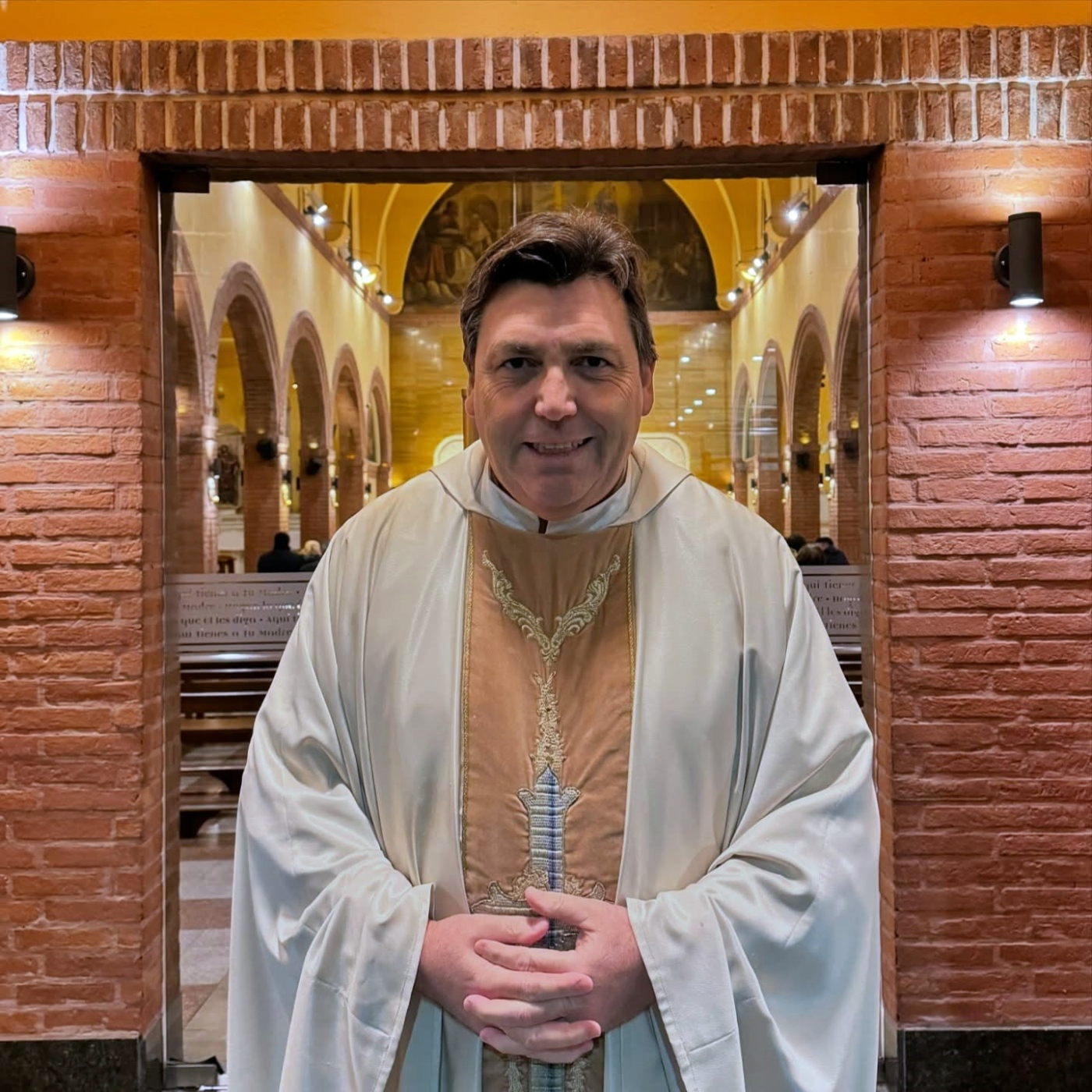 Padre Adolfo Granillo Ocampo (Sacerdote) En La Trinchera @trinchera_en