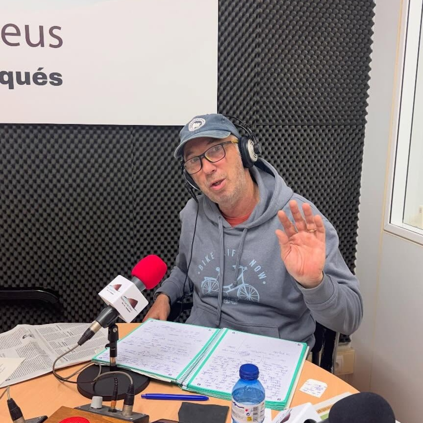 Es Programa Estrany d'en Seri 475 - 06-11-2025 episode artwork