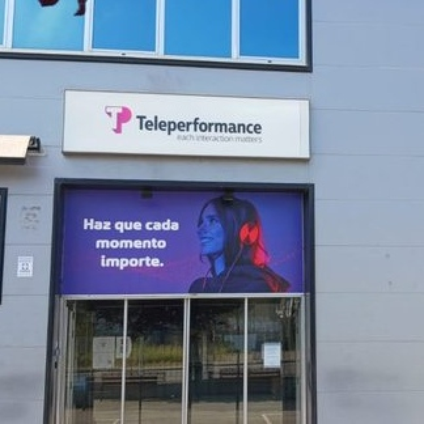 Hoy hablamos con Ainoha Bernardo, delegada del Comité de Empresa de Teleperformance de Ponferrada sobre el ERE
