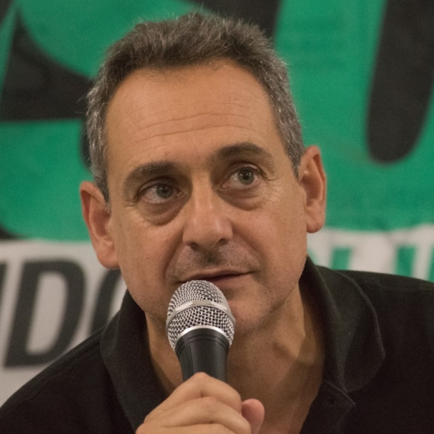 Entrevista radial Carlos Grande