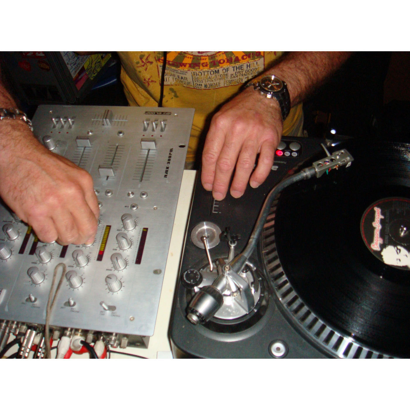 MEZCLAS Y SONIDOS REMEMBER