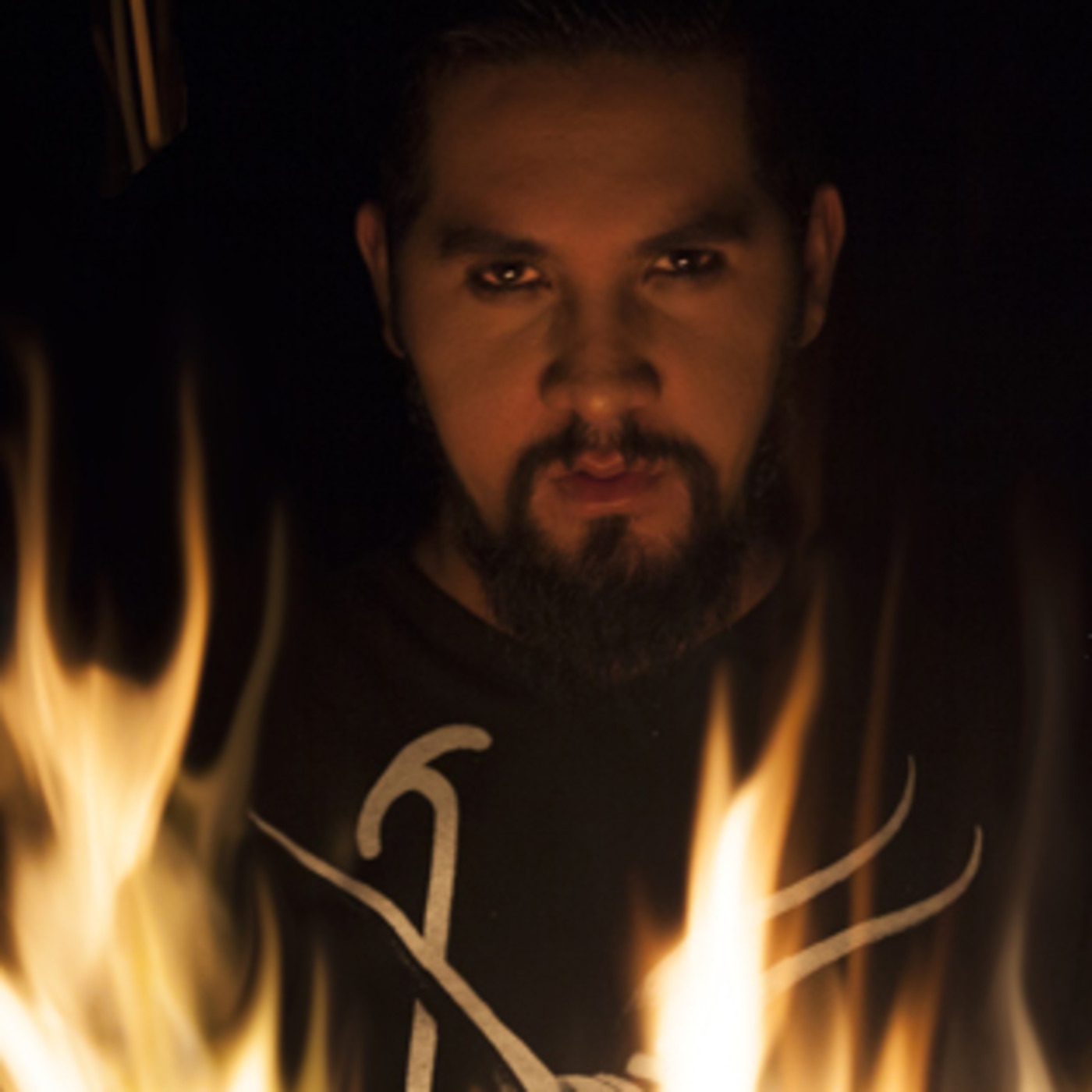 CUERO Y METAL EN LA UNIVERSIDAD