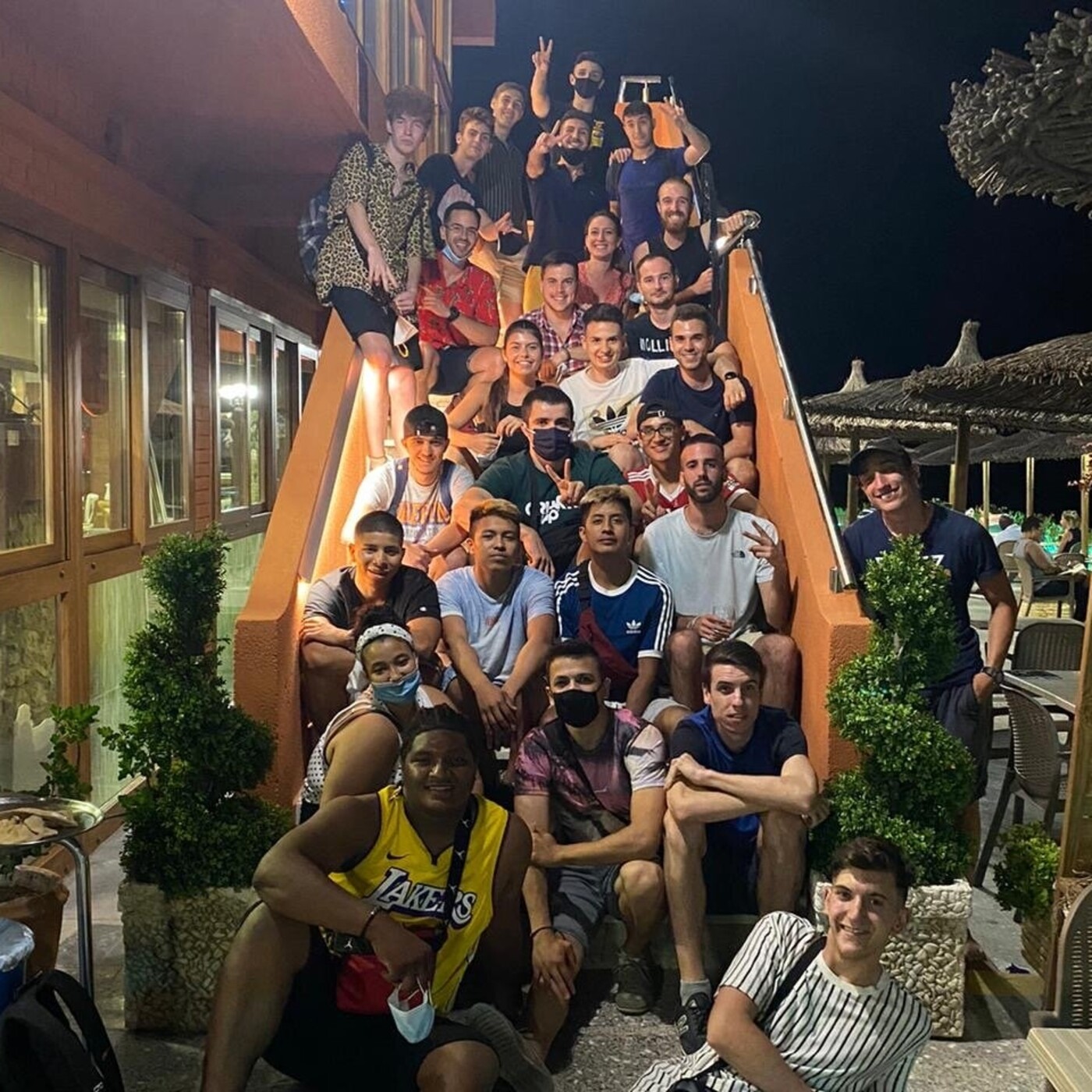 Note takers, money makers