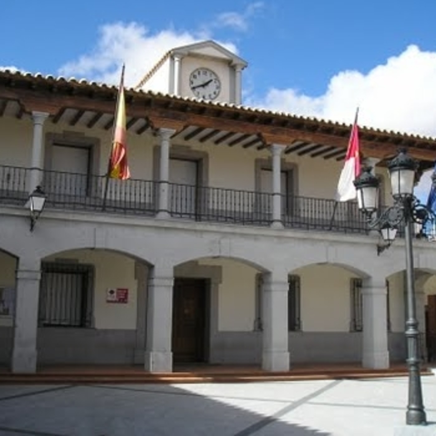 Ayuntamiento y Asociaciones