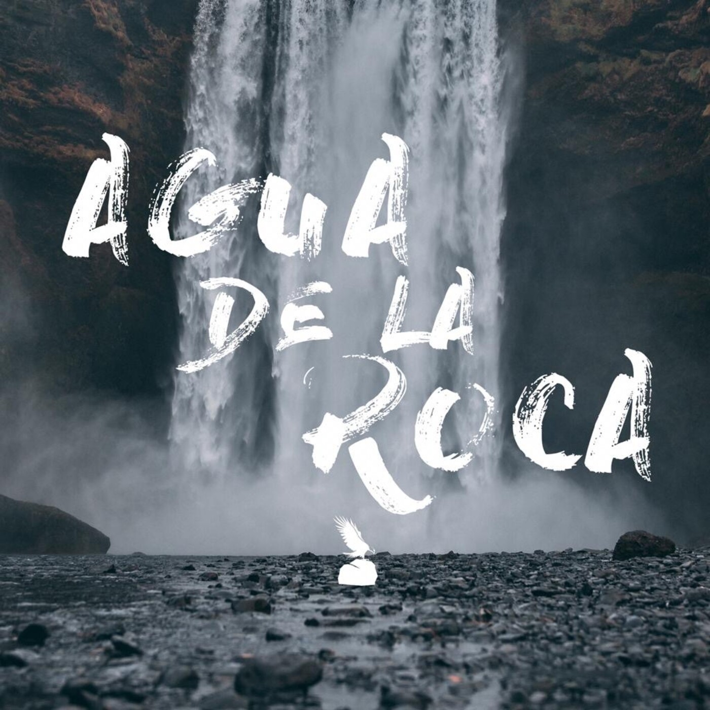 AGUA DE LA ROCA