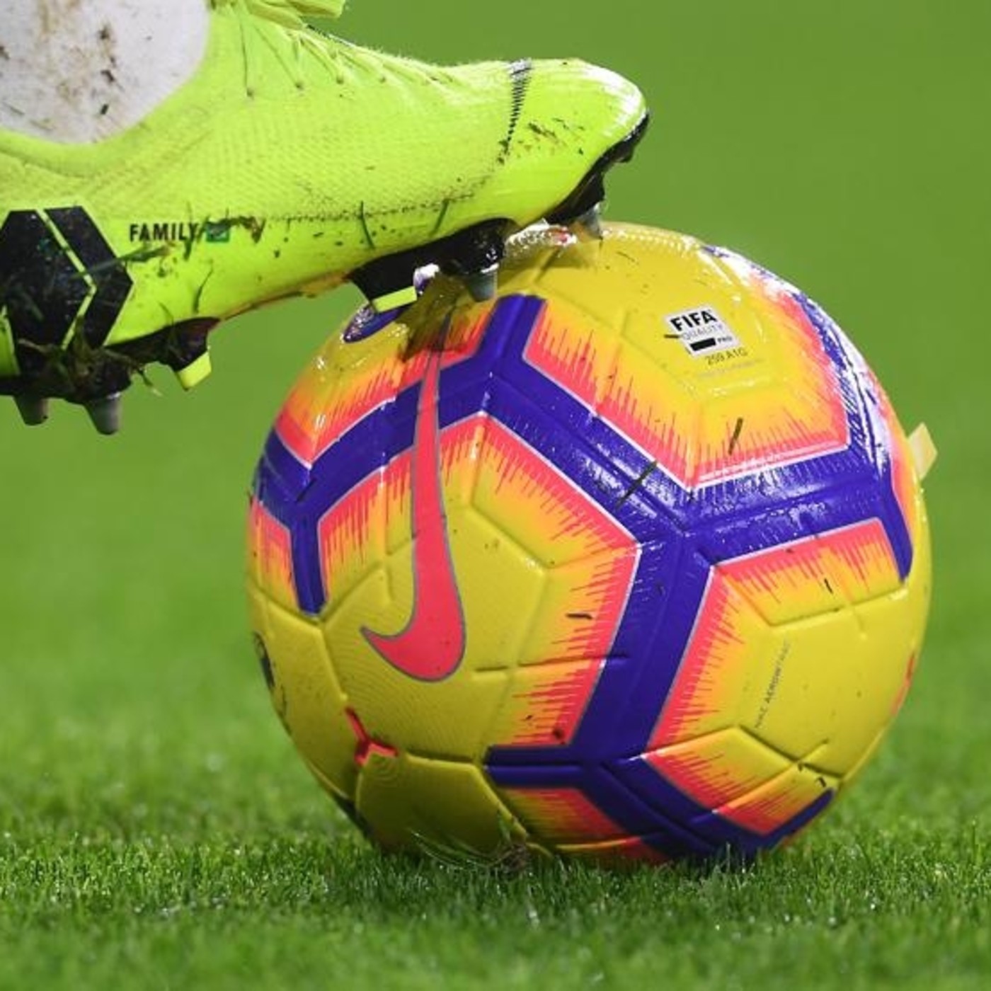 Contralunes - Crónicas de fútbol