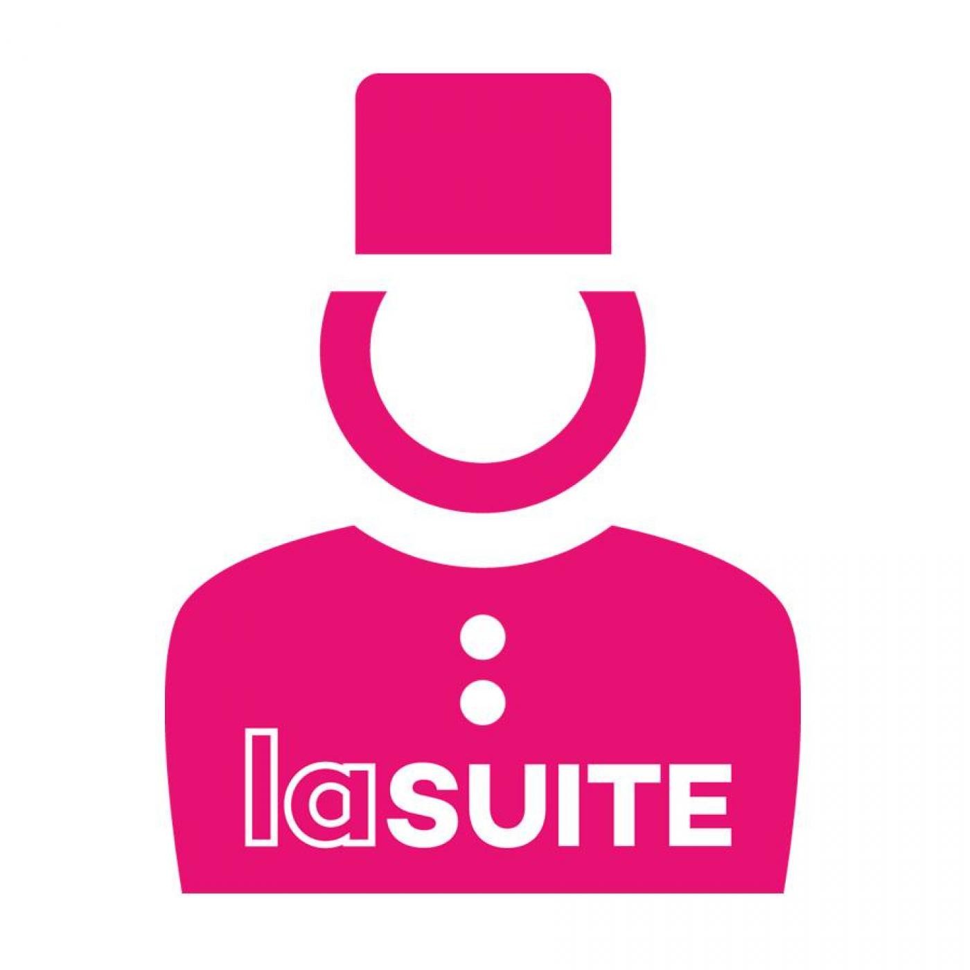 LA SUITE