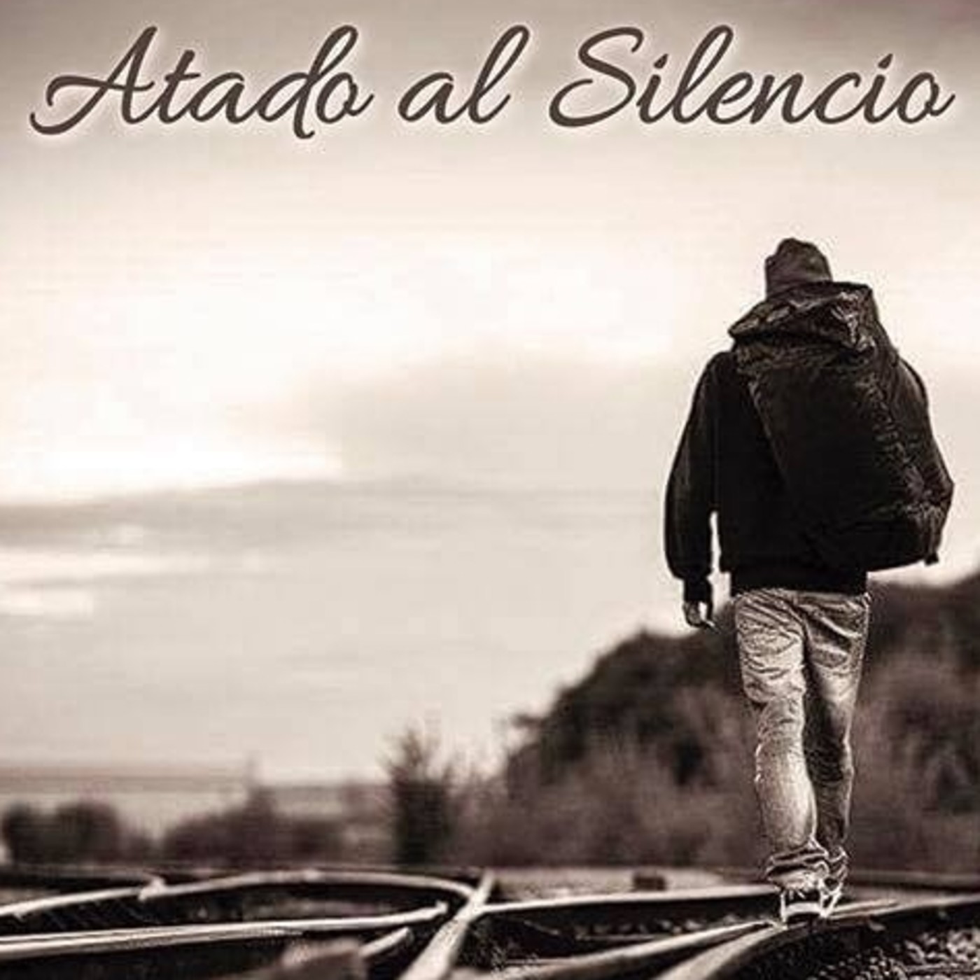 Atado al silencio