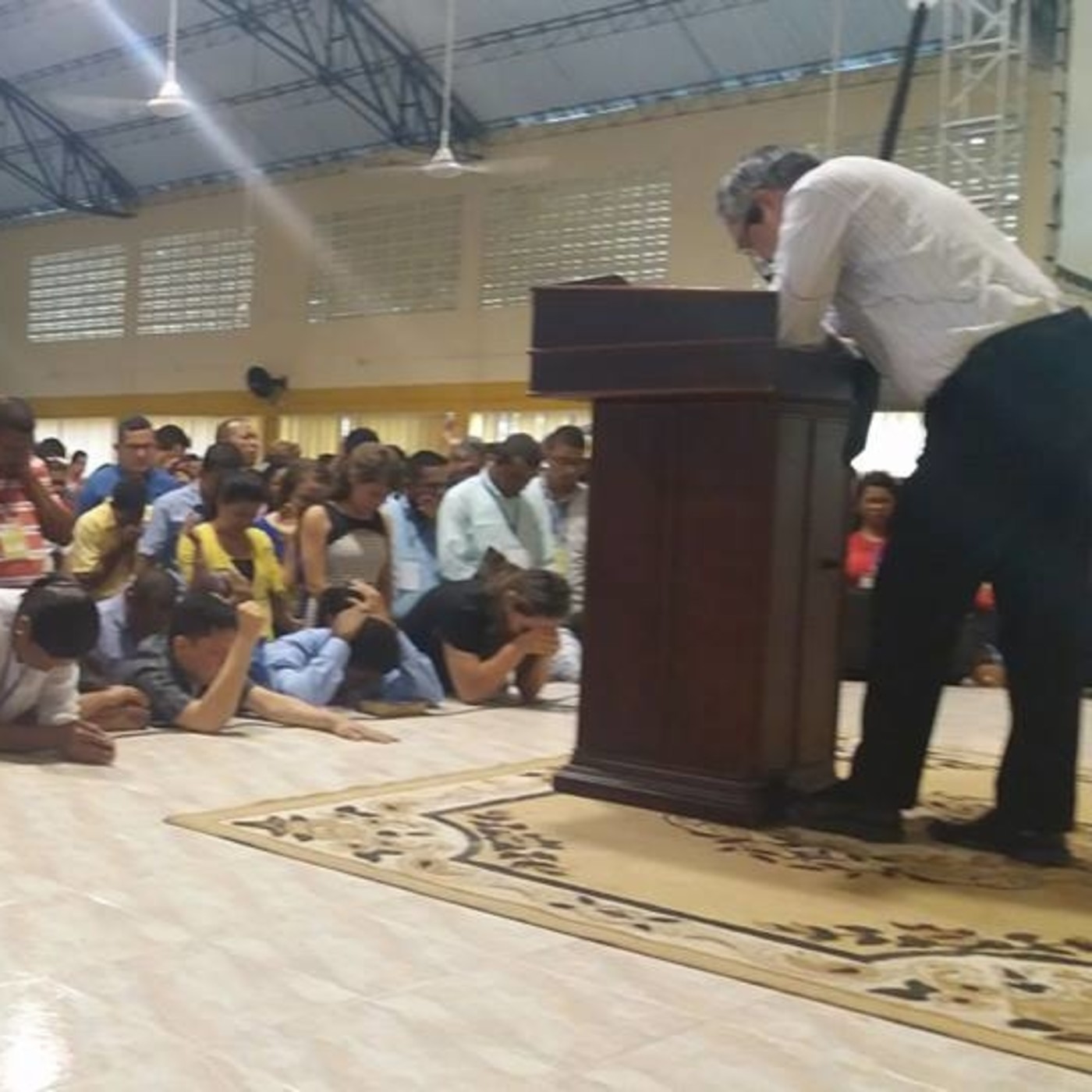 Conferencias de la Iglesia