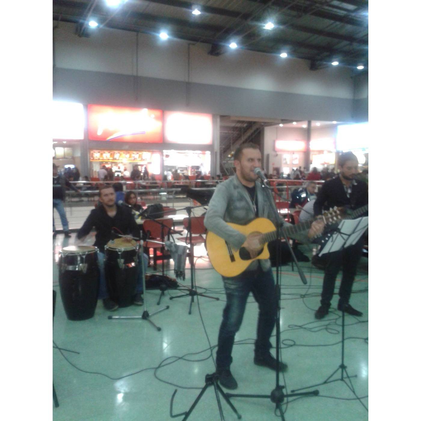 CandC (EN VIVO) - CARLOS Y CÉSAR HERNÁNDEZ