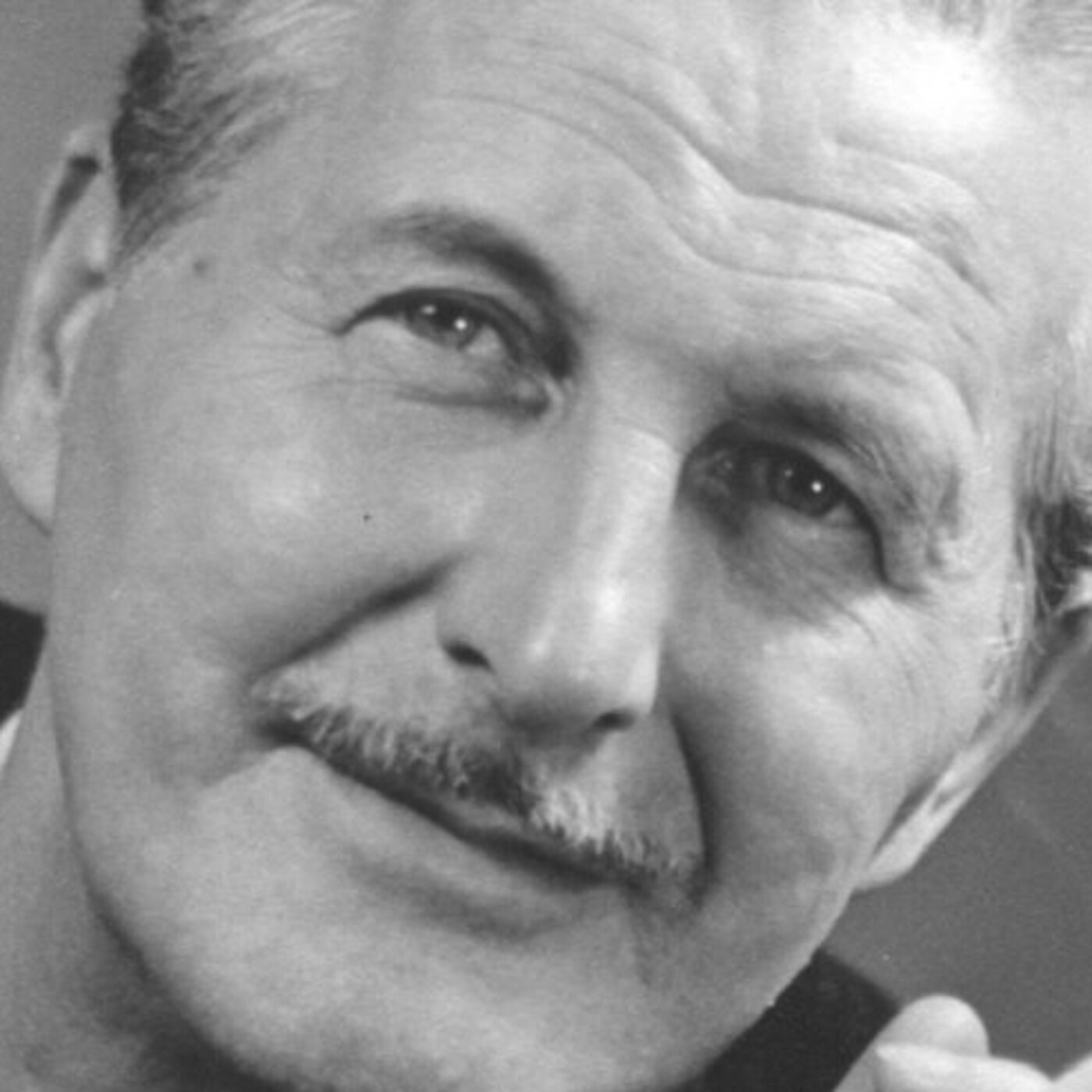 No se lo cuentes a Nadie