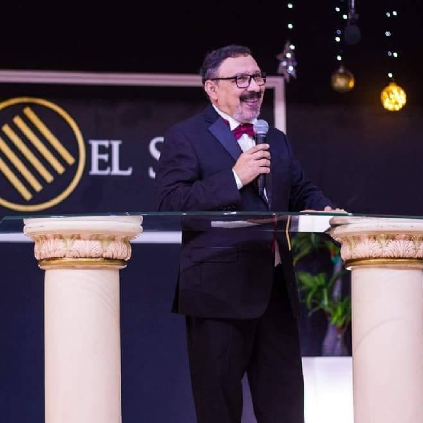 PREDICAS APOSTOL CESAR OVIEDO