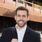 Ángel Seisdedos